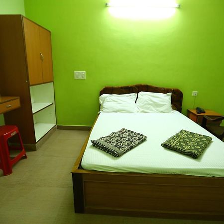 Hotel Abirami Residency Tirukkadaiyur Exterior foto